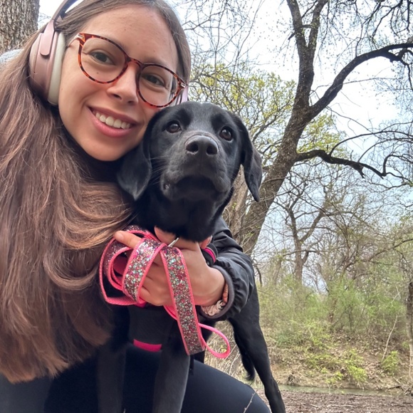 Meet your Posher, Brianna - Picture 2 of 2